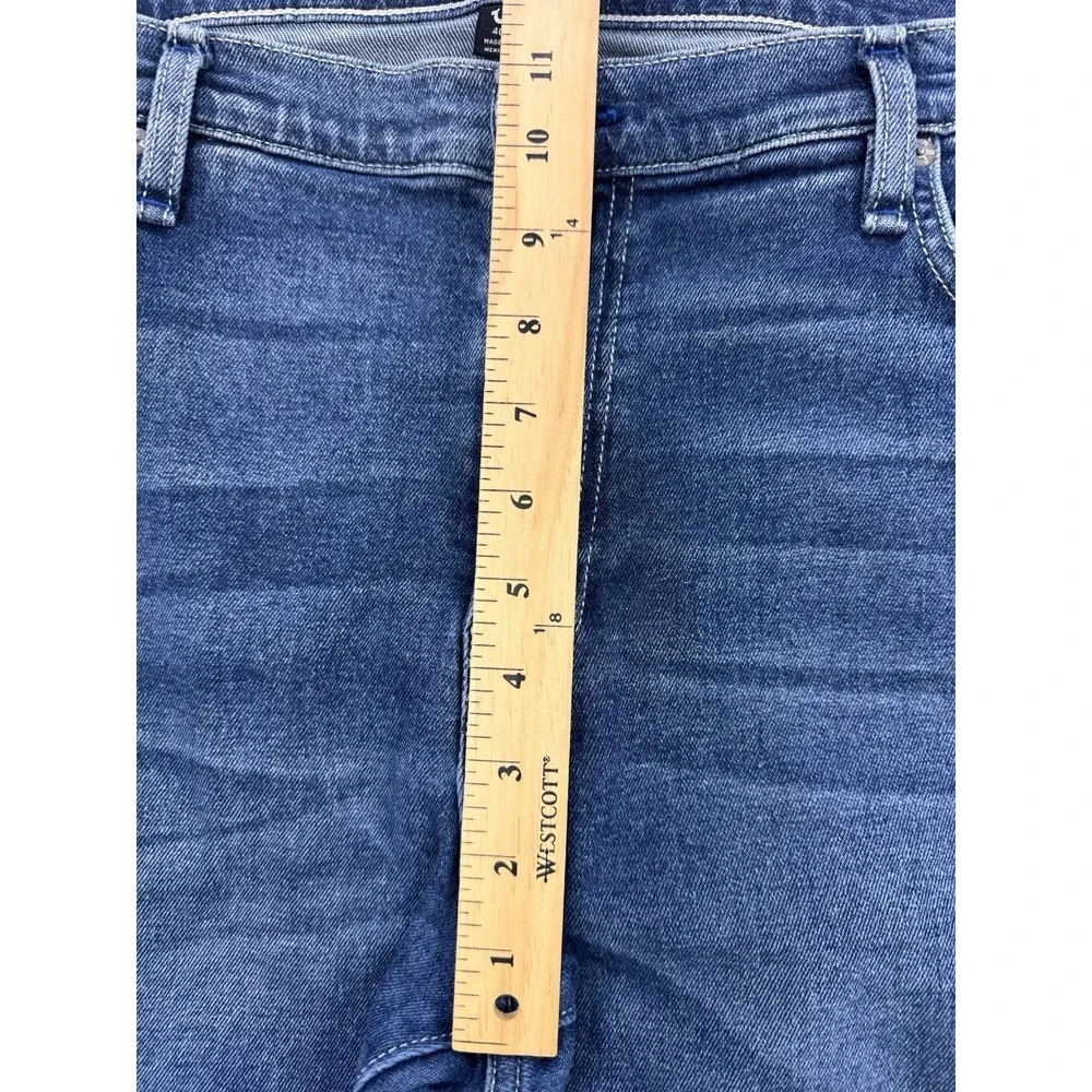 True Religion Geno Jeans Men 40x32 Blue Relaxed Slim Distress Whiskered Denim‎